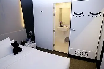 Sleep Box By Miracle -booked On Hourly Basis バンコク都